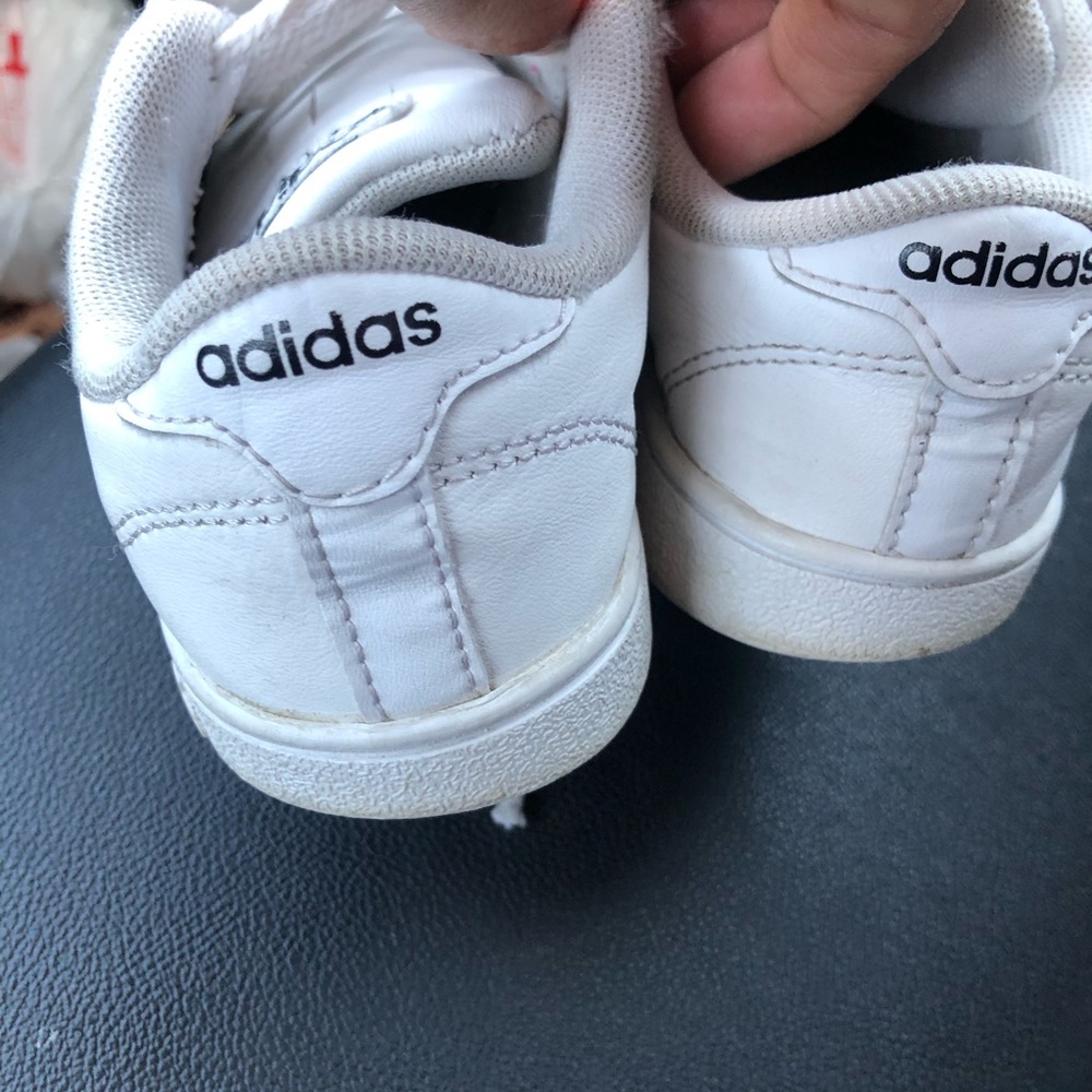 Adidas - Picture 3 of 8